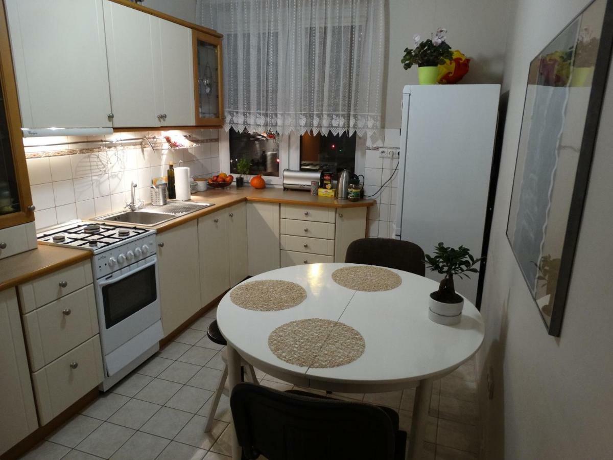 Duze Pokoje Gdansk Glowny Exterior foto